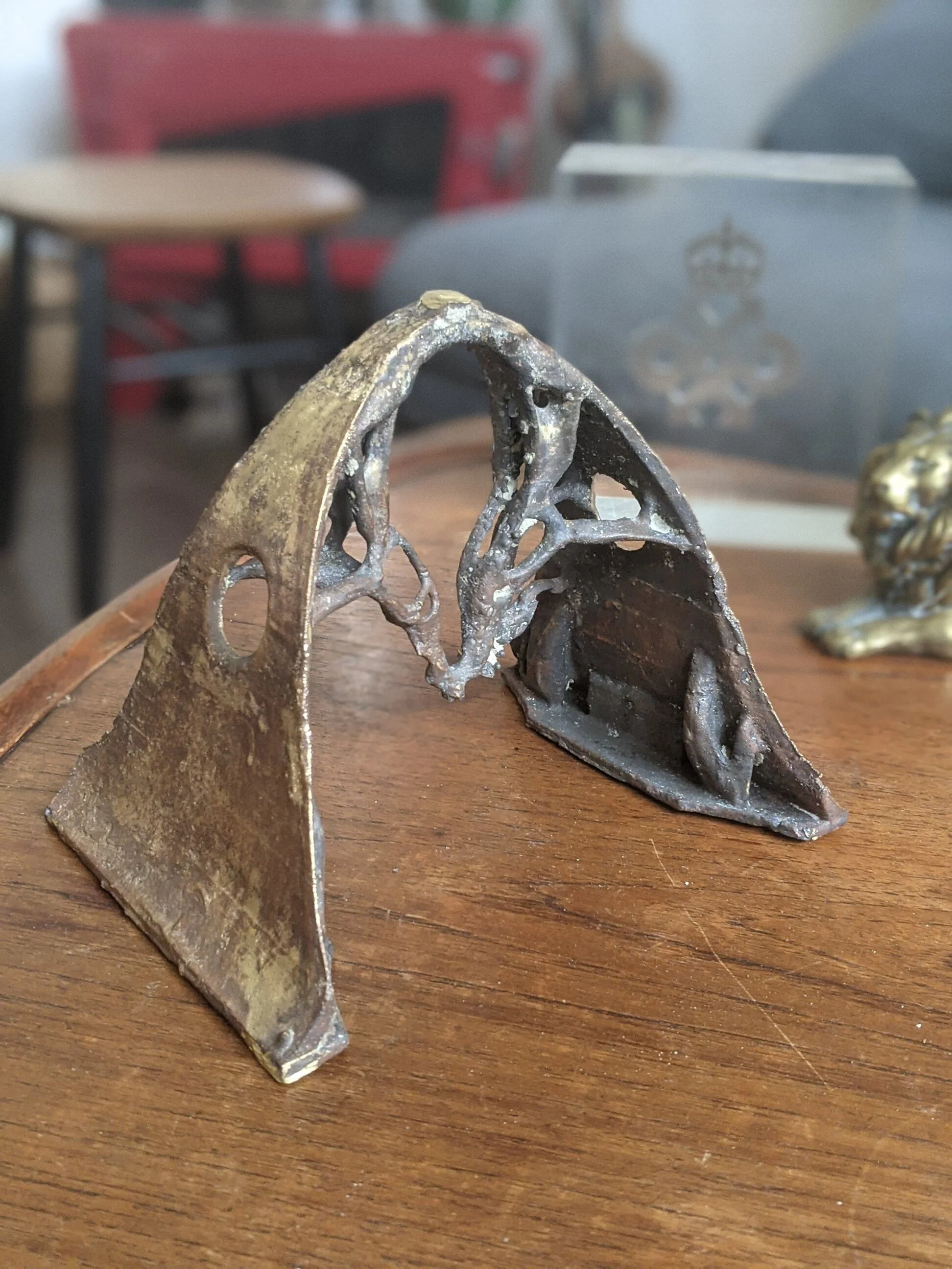 final piece weighing in at around 5 kilos of solid bronze